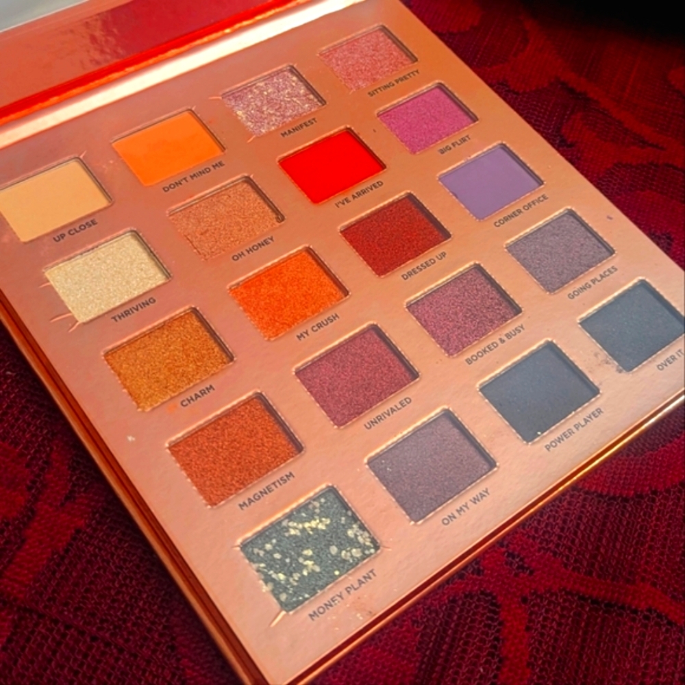 Iconic London Eyeshadow Palette